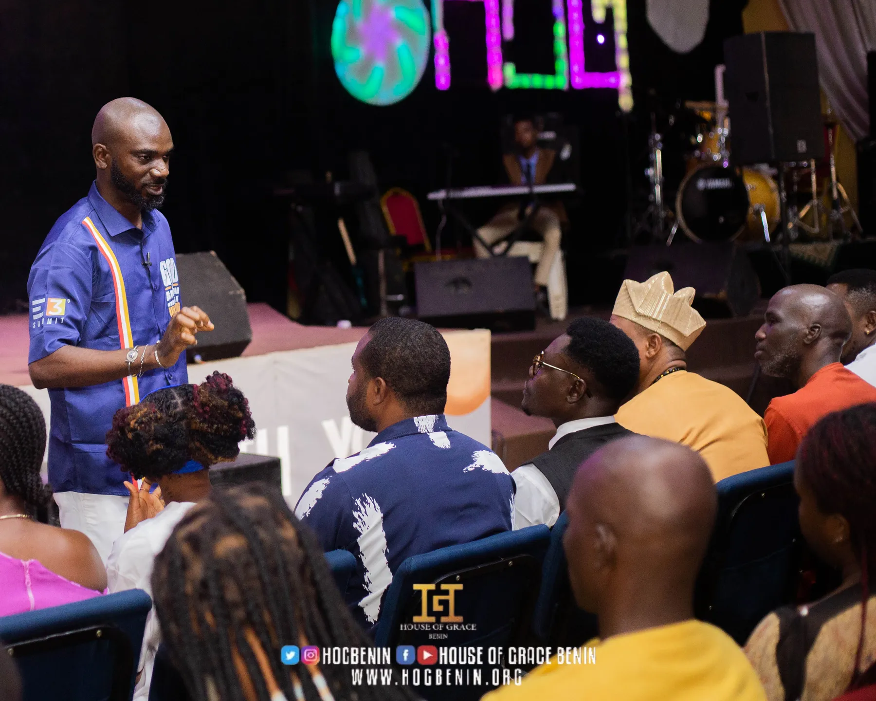 Sunday Service · 4 October 2026
